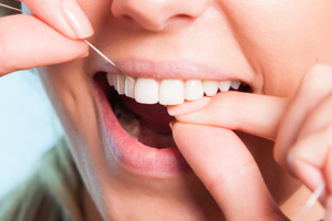 flossing for good oral health